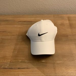 White Nike hat